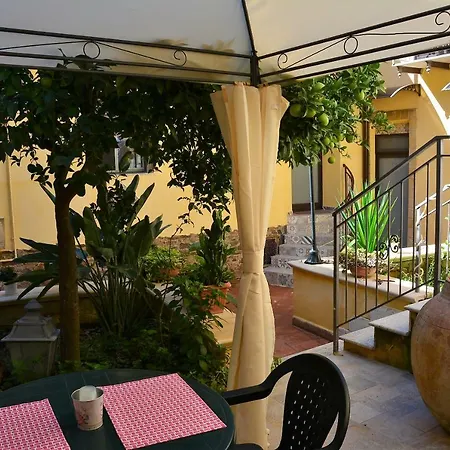 Il Melograno Antico Con Terrazza E Giardino 2* アグリジェント