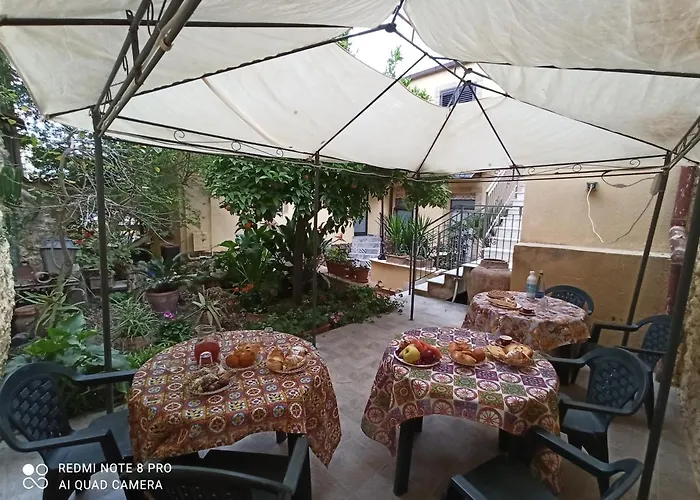 Bed & Breakfast Il Melograno Antico Con Terrazza E Giardino Agrigento