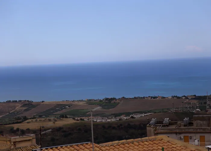 Bed & Breakfast Il Melograno Antico Con Terrazza E Giardino