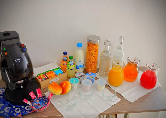 Bed and Breakfast Il Melograno Antico Con Terrazza E Giardino