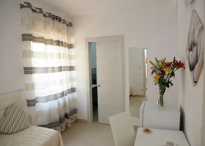 Il Melograno Antico Con Terrazza E Giardino Αγκριτζέντο