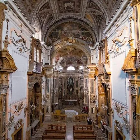 Il Melograno Antico Con Terrazza E Giardino Panzió 2*