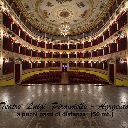 Il Melograno Antico Con Terrazza E Giardino Bed & Breakfast Agrigento