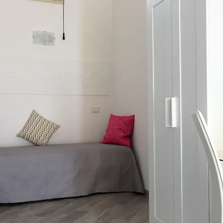 Il Melograno Antico Con Terrazza E Giardino Bed & Breakfast