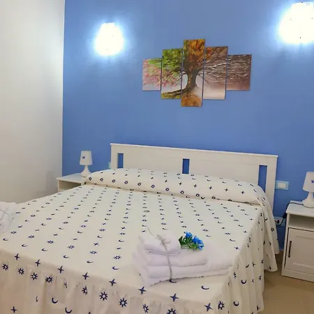 Il Melograno Antico Con Terrazza E Giardino Bed & Breakfast 3*