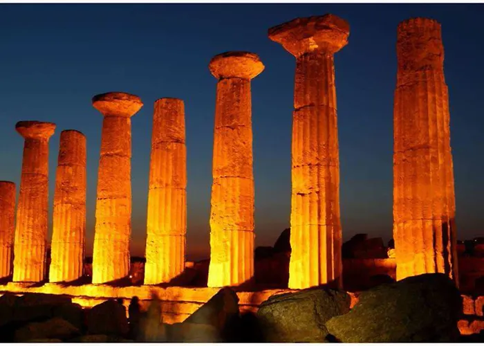 Il Melograno Antico Con Terrazza E Giardino Bed & Breakfast 3*